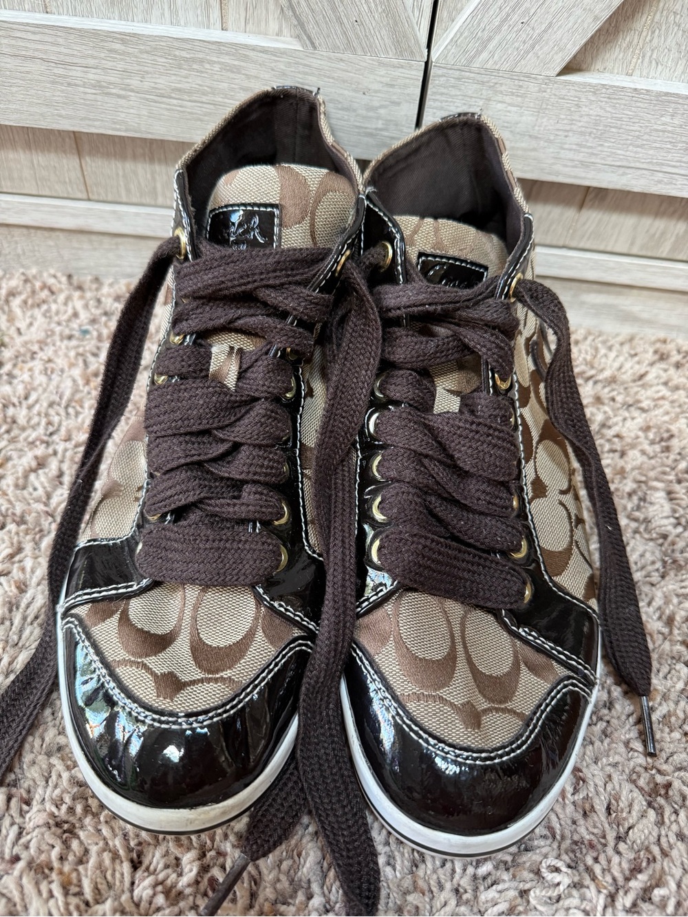 Coach- Bendi High Top Sneakers- Patent gloss accents (ladies 9.5)EUC - Picture 2 of 13